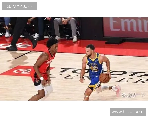 2015季后赛勇士与雷霆的激烈对决与历史性时刻回顾 2015季后赛勇士与雷霆的激烈对决与历史性时刻回顾