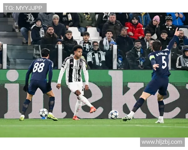 萨索洛与尤文图斯激战成和双方进球精彩回顾与分析