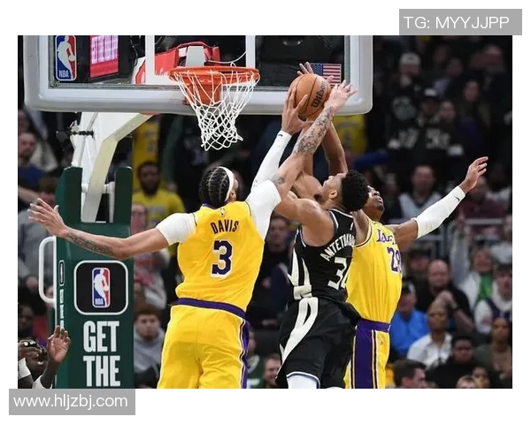 湖人对阵雄鹿精彩直播录像回顾及赛后分析全记录 湖人对阵雄鹿精彩直播录像回顾及赛后分析全记录